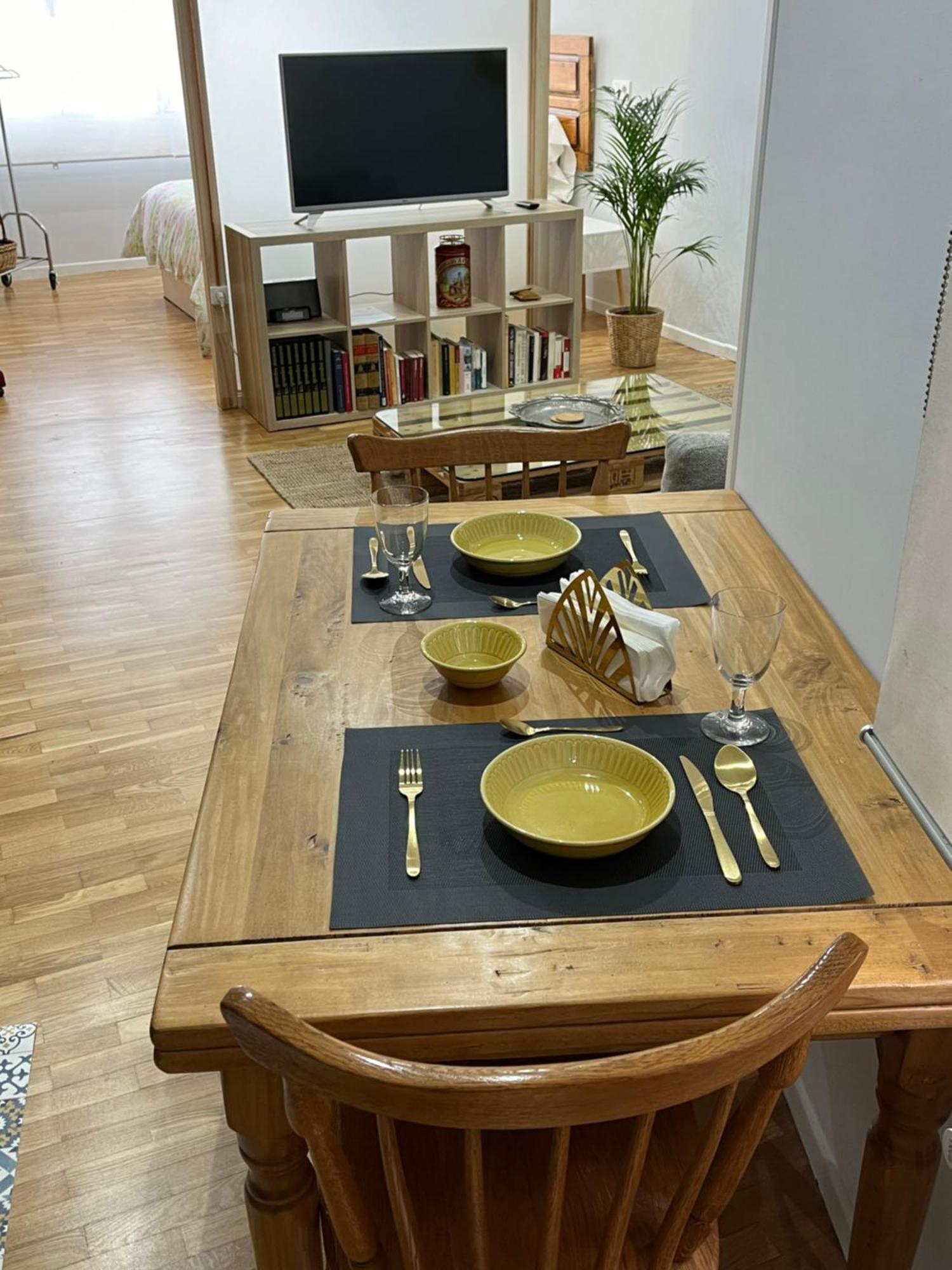 Apartamento Salsipuedes-La Catedral Oviedo Exteriör bild